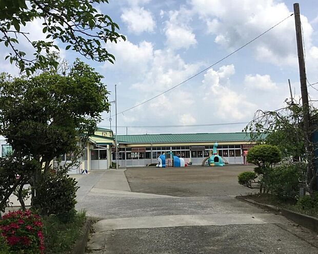 八幡台幼稚園（約1,000m）