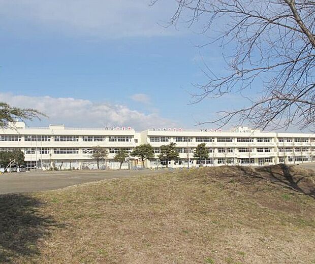木更津市立高柳小学校(約1,283m)