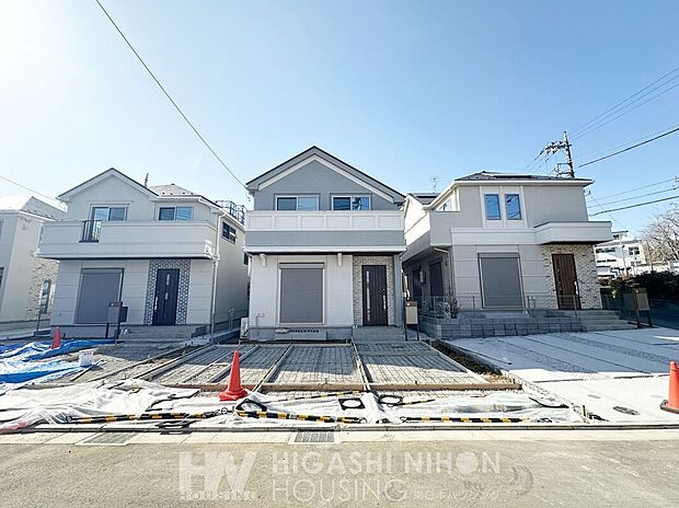 【外観】若葉台エリアを身近に！整備された街並みと自然が調和するエリア。若葉台駅周辺には大型商業施設が充実！毎日のお買い物はもちろん、休日のレジャーも満喫できます。