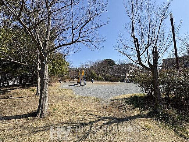 万福寺もりの丘公園（約570m）