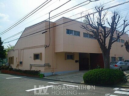 東洋英和女学院大学付属かえで幼稚園 1140m