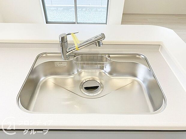 【その他設備】ワイドシンクなので家族が増えても洗い物楽々です