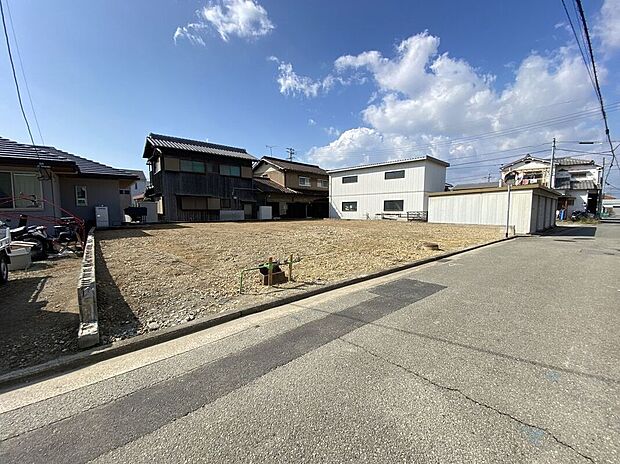 【外観】【現地写真】現地ご案内とともに住宅ローンのご相談も承ります!当社は多数融資銀行の取扱いあり。お客様それぞれにピッタリの融資先をご提案!【住宅ローン相談のみも大歓迎】