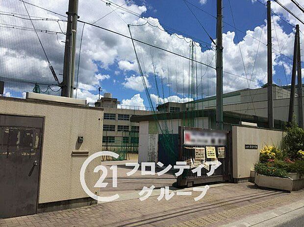 東大阪市立花園中学校(約1,410m)