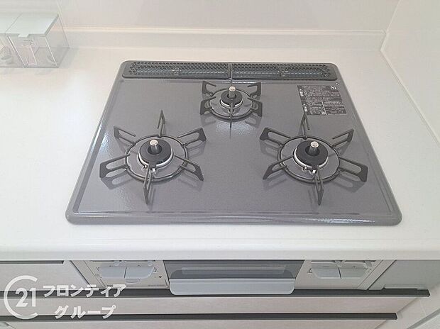 【トイレ】トイレは1階と2階の2カ所に設置!階段を上り下りせずに使用できるので、高齢の方にも安心です!