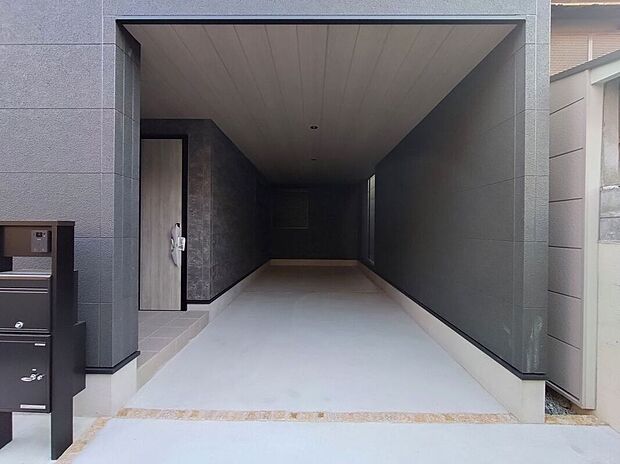 【駐車場】安全性を考慮した設計で、安心して利用できます。