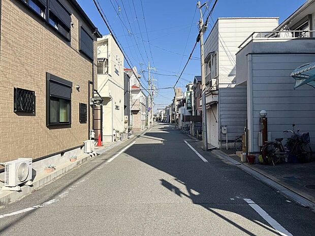 【前面道路含む外観】【現地前道】センチュリーグループにて全国規模の表彰経験多数あり！当社が自信をもってお客様にピッタリの物件をご提案いたします【不動産のプロにお任せください！】