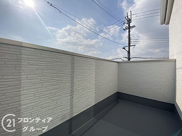 【バルコニー】多様化する住まいのお悩みを当社へお気軽にご相談下さい
