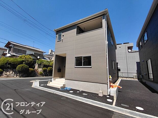 【外観】【1号棟】現地外観写真＼当社は年中無休でご案内可能／水曜日や祝日、年末年始も休まず営業！お仕事の予定を無理に変えなくともご案内、ご相談が可能です！お気軽にお問い合わせください♪