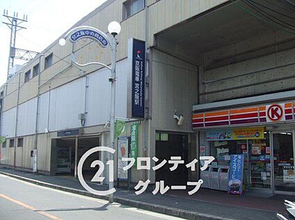 セブンイレブン枚方バイパス店 390m