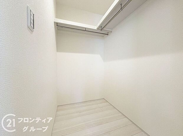 【収納】充実した収納スペースなので、お子様が大きくなって、荷物が増えてもたっぷり収納しておけますね