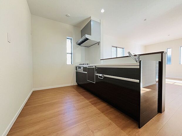 【キッチン】念願のマイホーム購入をお手伝いいたします