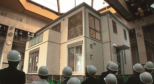 【【耐震実験】】　～データで示された“安全”を耐震実験で実証済み～
