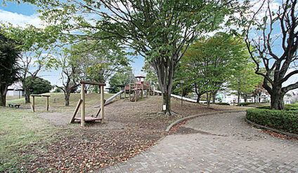 ふれあい公園 約505ｍ～560ｍ(徒歩約7分)