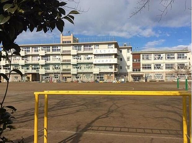 原山小学校(約1,000m)