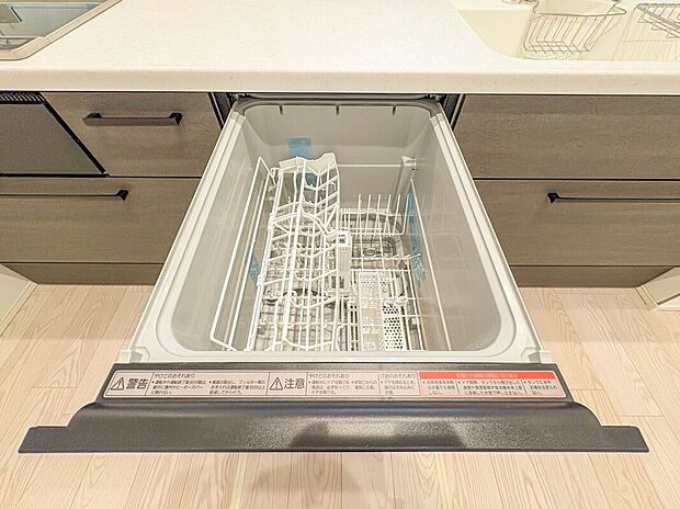 【【ビルトイン食器洗浄乾燥機】】食器洗いのわずらわしさから開放してくれる嬉しい設備。