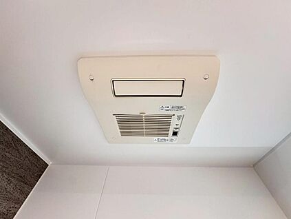 浴室換気乾燥機