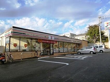 セブン-イレブン 世田谷船橋６丁目店 375m