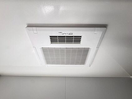 浴室換気乾燥機