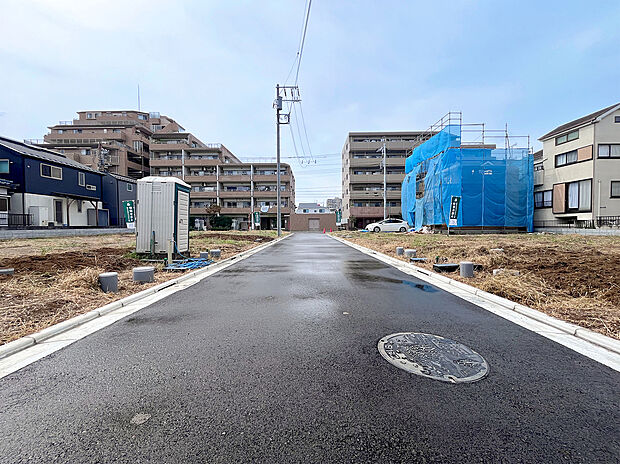 幅員4.5mの新設道路を設けた分譲地です!