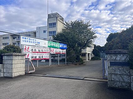 藤久保中学校 約1900ｍ(徒歩24分)