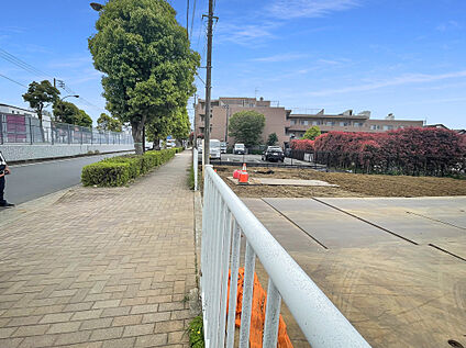 現地前面道路