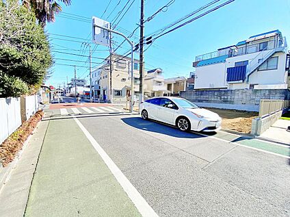 前面道路含む現地写真