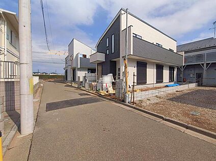 前面道路含む現地写真