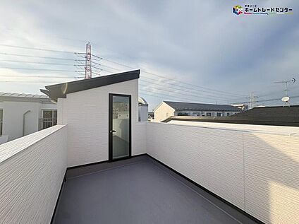 ≪Roof balcony≫