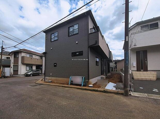 ☆A号棟☆
資料送付・ご見学即対応!建物完成しておりますので、室内ご内覧いただけます♪ご不明点等、スタッフがしっかりと説明させていただきますので、安心して現地をご覧ください♪