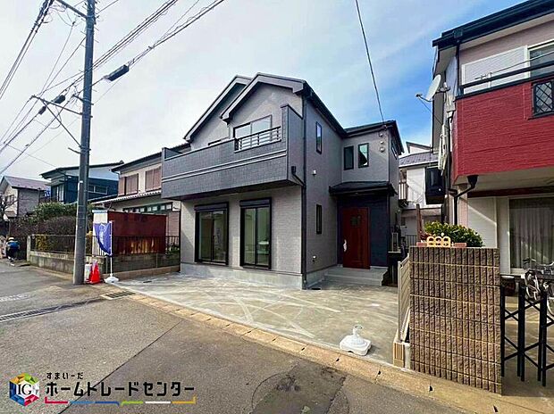 閑静な住宅地で子育て家族にピッタリ。毎日のお散歩も快適な緑に恵まれたエリアで、自然に包まれた穏やかな暮らしを実現するための、ゆとりある住環境が整っています。緑の潤いを感じながらホッと生活できそう。