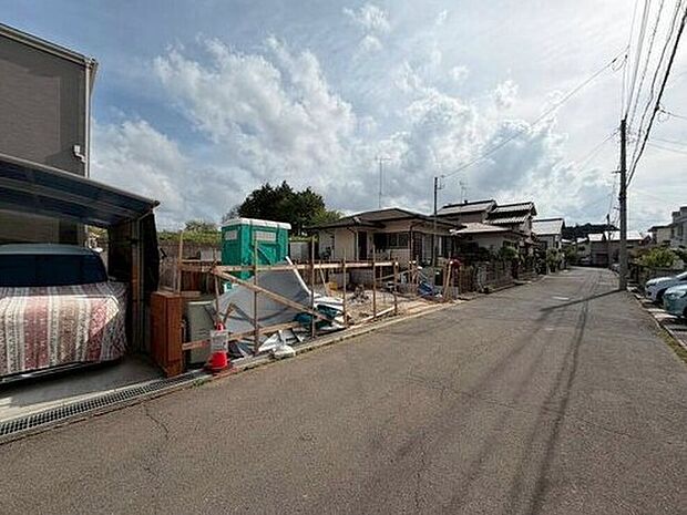 この風景が暮らしの一部に。毎日がイキイキと笑顔溢れる暮らしの始まりです♪ぜひ一度この見晴らしを体感してみませんか♪ご都合の良い時　自由に外観ご覧になれます。ご内見ご希望の際はぜひお気軽にご連絡下さい♪