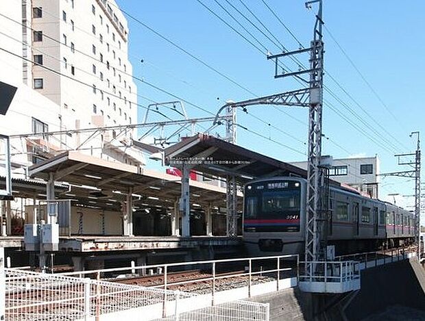 京成線「京成成田」駅までバス8分/バス停「日吉台五丁目」停歩2分♪