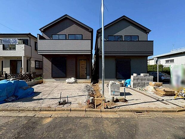 【現地外観写真】当物件のご案内につきましては、営業スタッフが丁寧に御対応します♪休日、お仕事帰りなど、ご都合に合わせていつでもご案内いたします♪周辺環境と併せて、実際に現地をご確認ください♪