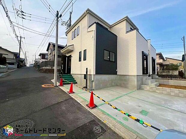 【現地外観写真】当物件のご案内につきましては、営業スタッフが丁寧に御対応します♪休日、お仕事帰りなど、ご都合に合わせていつでもご案内いたします♪周辺環境と併せて、実際に現地をご確認ください♪