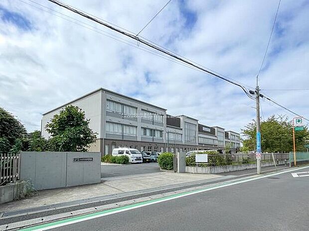 八千代市立八千代中学校（約300m）