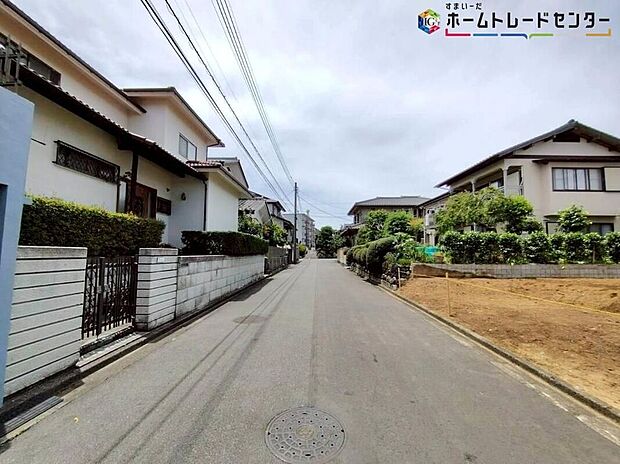 【前面道路含む現地写真】JR成田線「成田」駅まで徒歩18分♪この街で・この家で暮らしたいと思わせる理由を是非現地でお確かめ下さい。