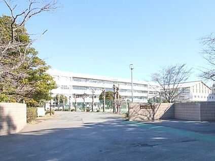 栄町立栄中学校 2400ｍ(徒歩30分)