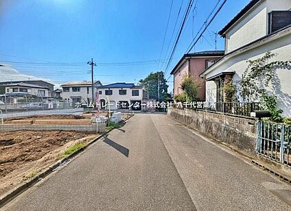 前面道路含む現地写真