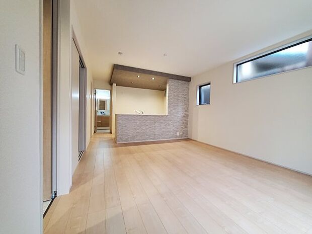 陽当り良好なリビング家族みんなが爽やかに健やかに過ごせます