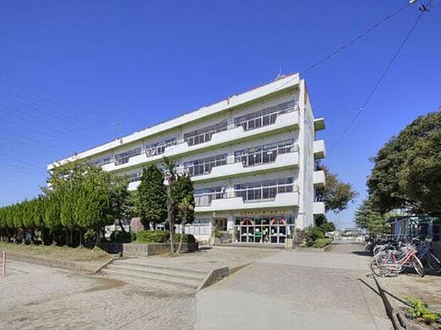 三郷市立幸房小学校