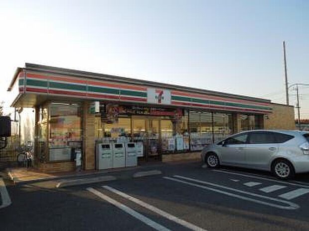 セブン-イレブン 三郷公園前店(約149m)