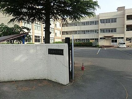 三郷市立彦成小学校 2491ｍ(徒歩32分)