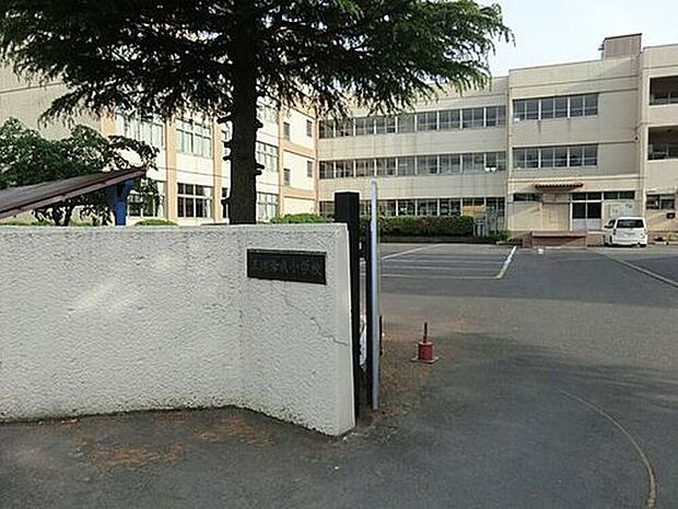 三郷市立彦成小学校(約2,491m)