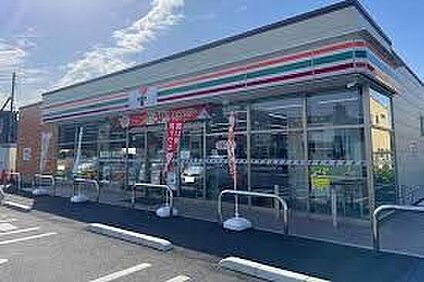 セブンイレブン 三郷谷口西店 770ｍ(徒歩10分)