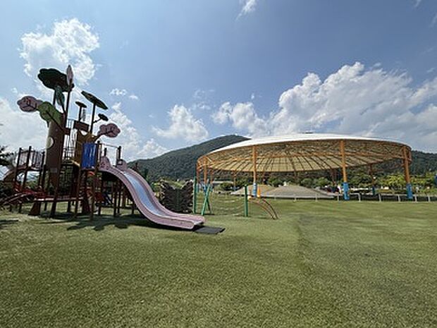 十六沼公園（約3,100m）