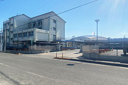 八代市立第二中学校 約1,500ｍ