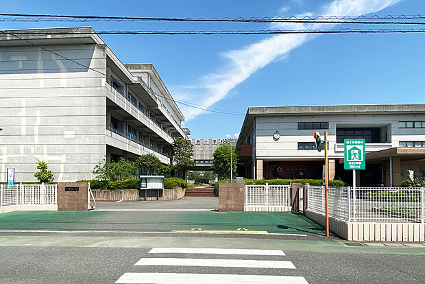 八代市立麦島小学校