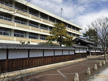 市立明倫小学校 約1.0kｍ(徒歩約13分)