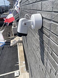 屋外防犯カメラ